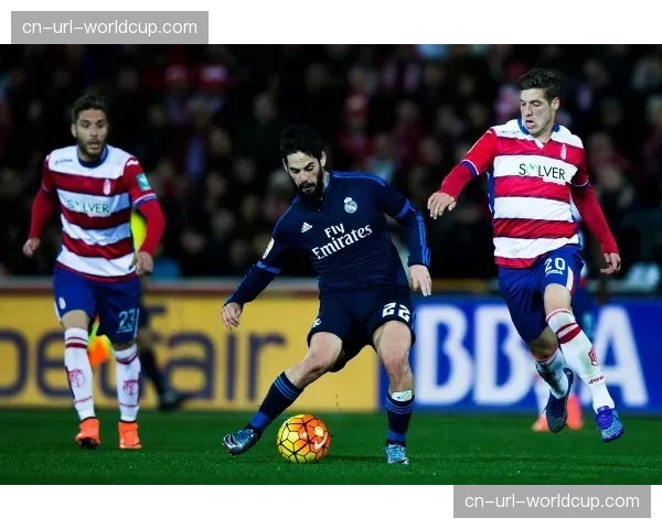 36岁老将莫德里奇的坚持:皇马阵中“最年长的高位发动机” 36岁老将莫德里奇的坚持:皇马阵中“最年长的高位发动机”